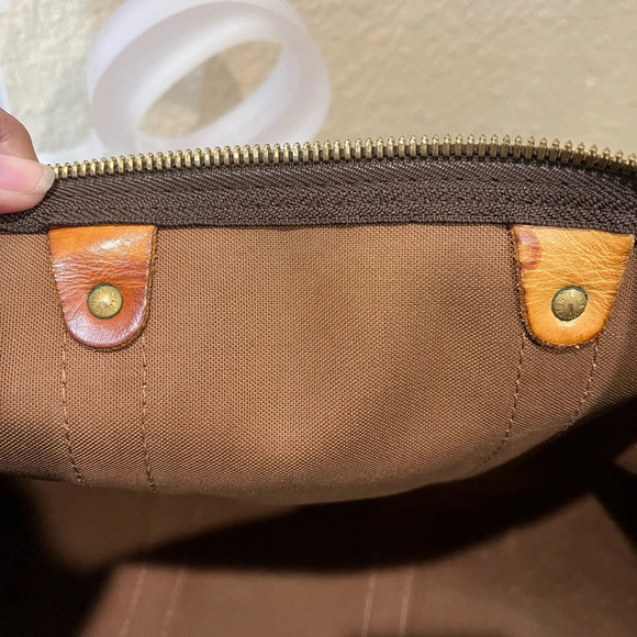 Louis Vuitton Keepall Bandouliere 45 - Picture 10 of 16